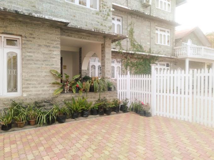 Hotel Artistic Greystone Dreams Kalimpong Exterior foto